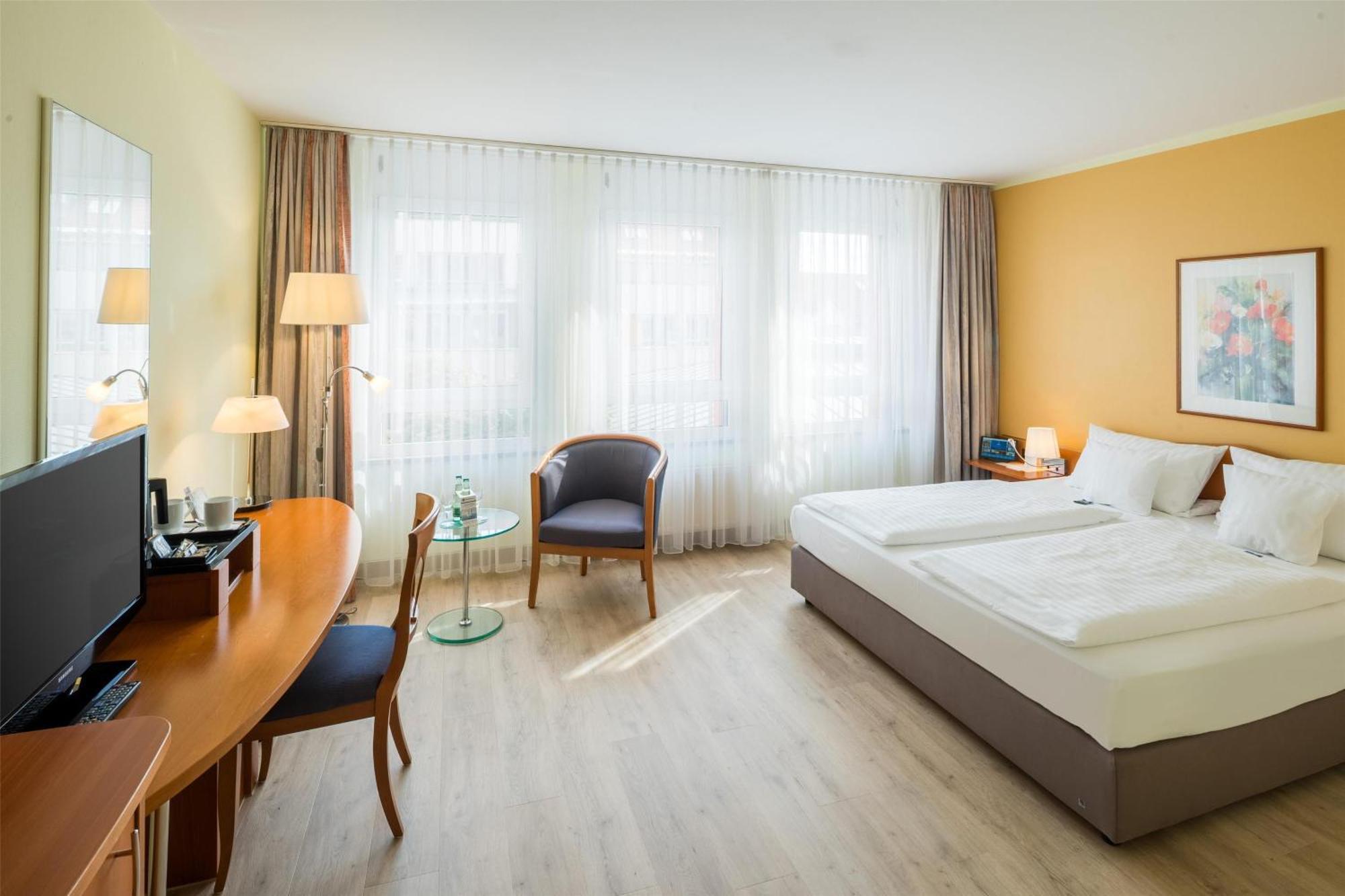 Best Western Hotel Am Strassberger Tor Плауэн Экстерьер фото